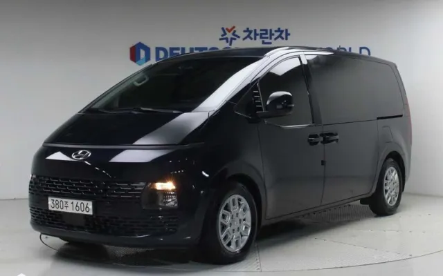 스타리아 4WD 디젤 투어러 모던